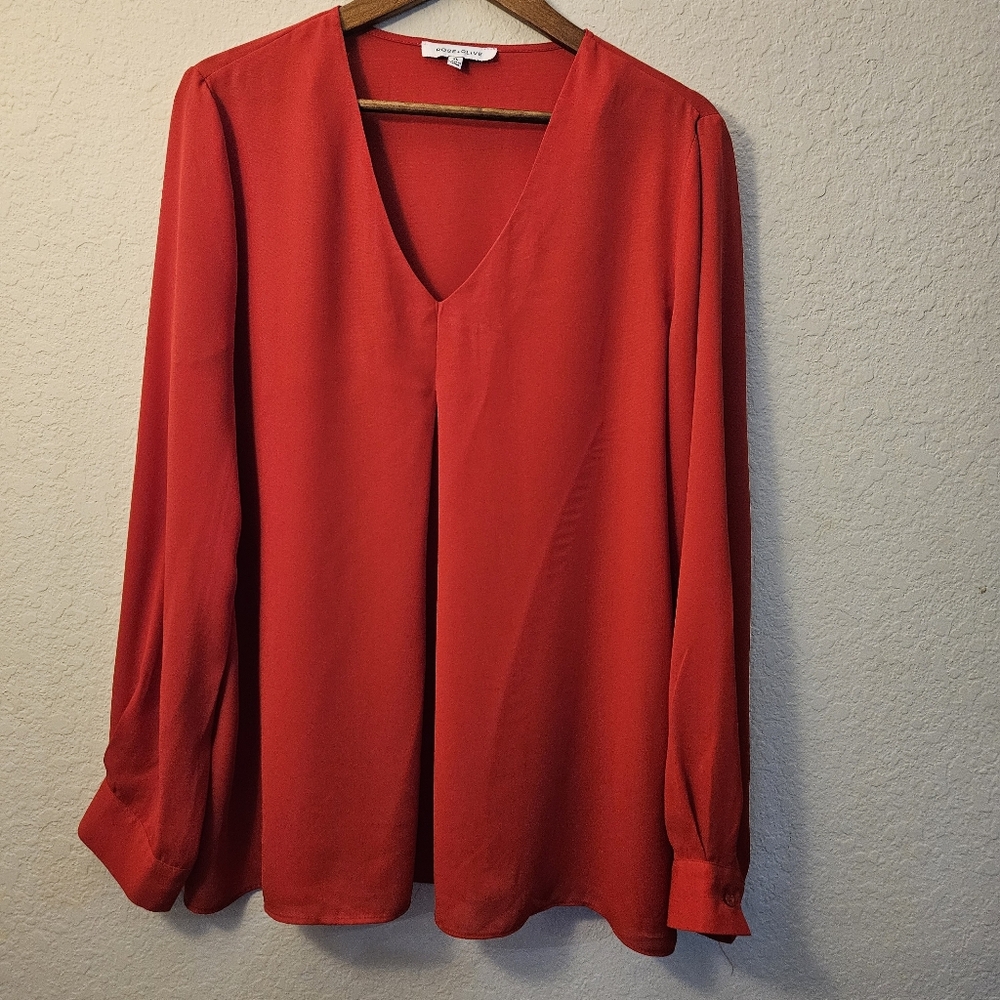 Rose &‎ Olive Blouse Womens Size XL Medium Red V-neck